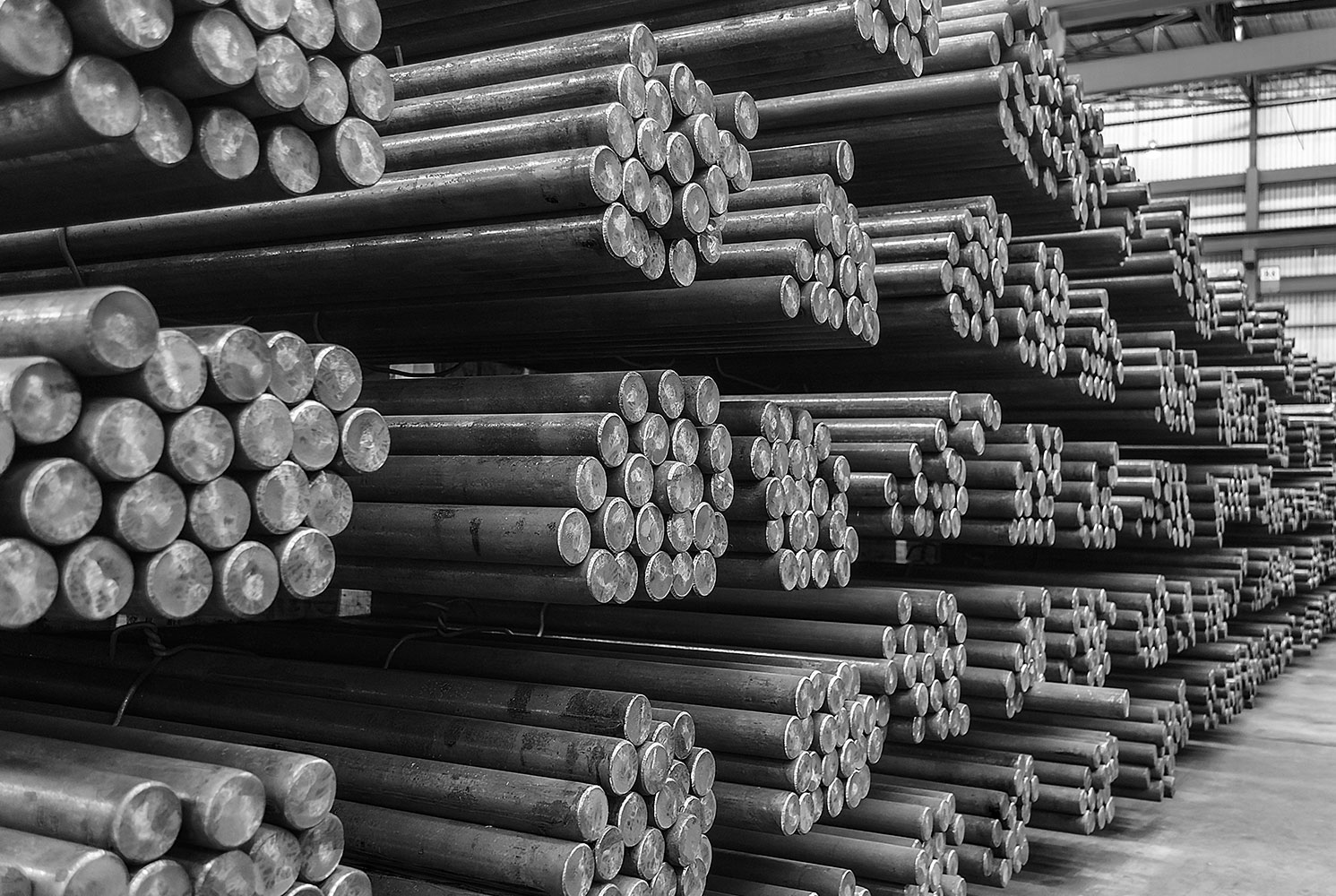 Top Graded Round Bar Suppliers in Punjab | Quality & Strength