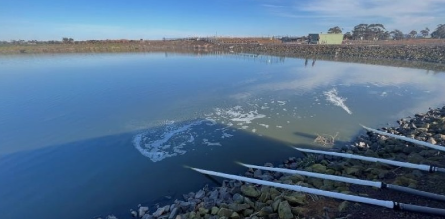 Nanobubble wastewater treatment